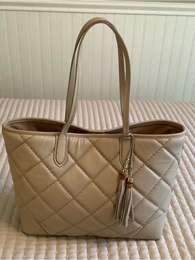 Talbots Cream Quilted Leather Tote with Tassel Charm